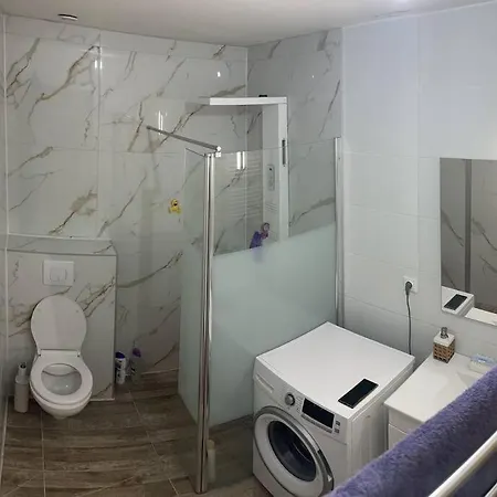 2 Pièces De Jade Dans à Apartamento Montauban