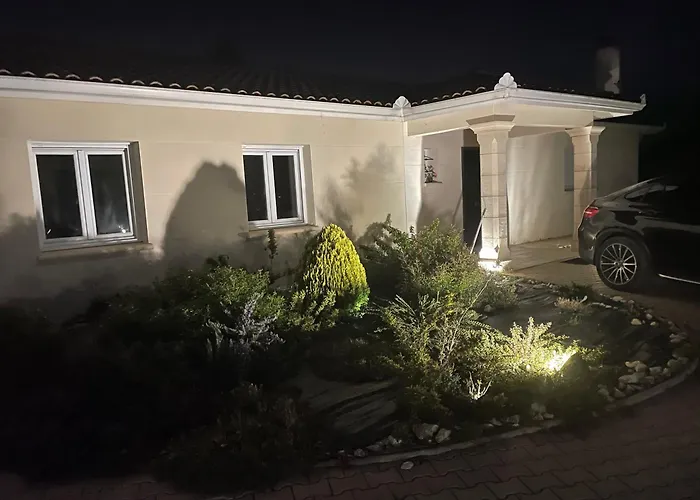 2 Pièces De Jade Dans à *